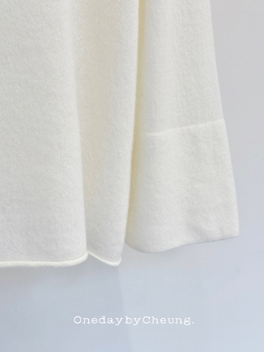 Sunday Strolling Cashmere Top