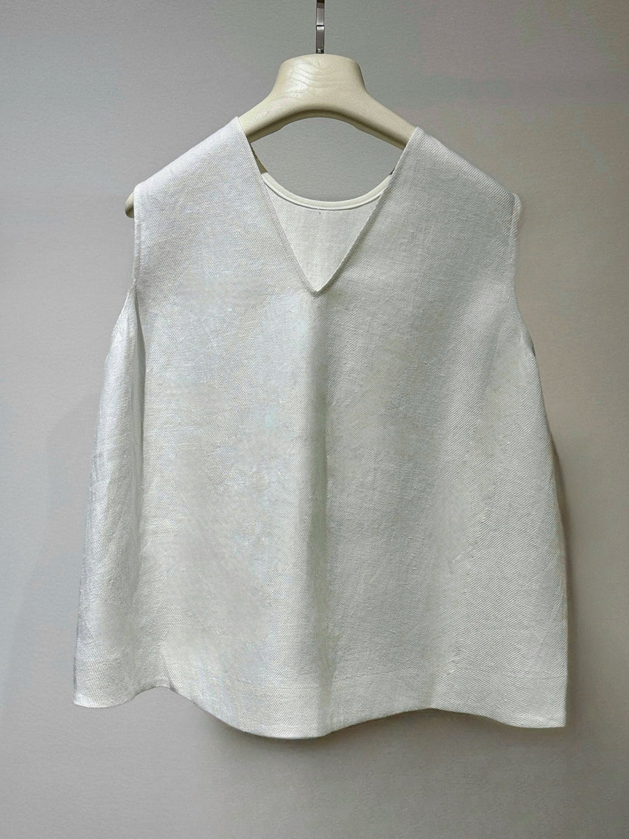 Sunday Strolling Linen Top