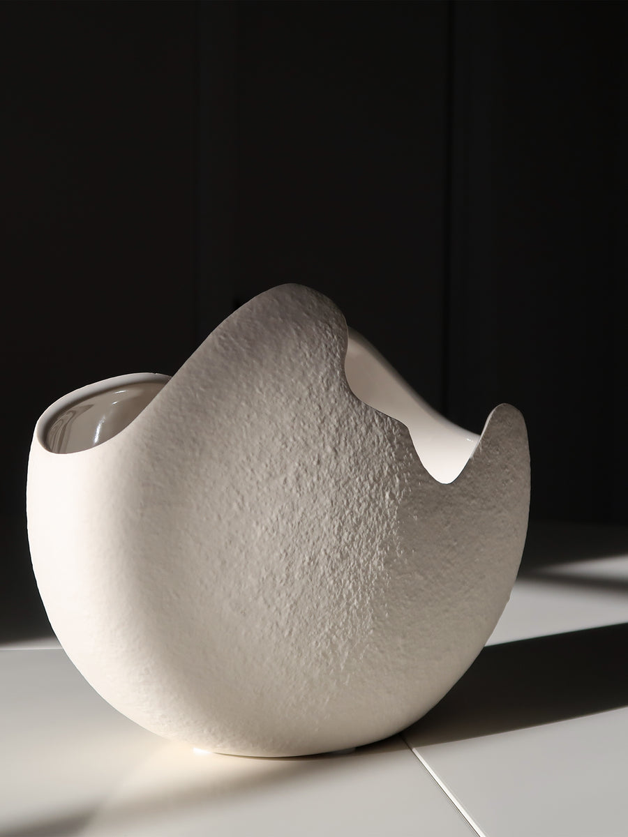 Egg Shell Vase